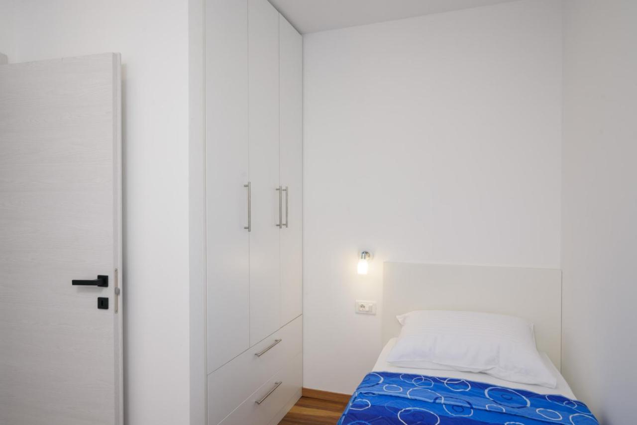 Apartment Silver Star Kaštela Buitenkant foto