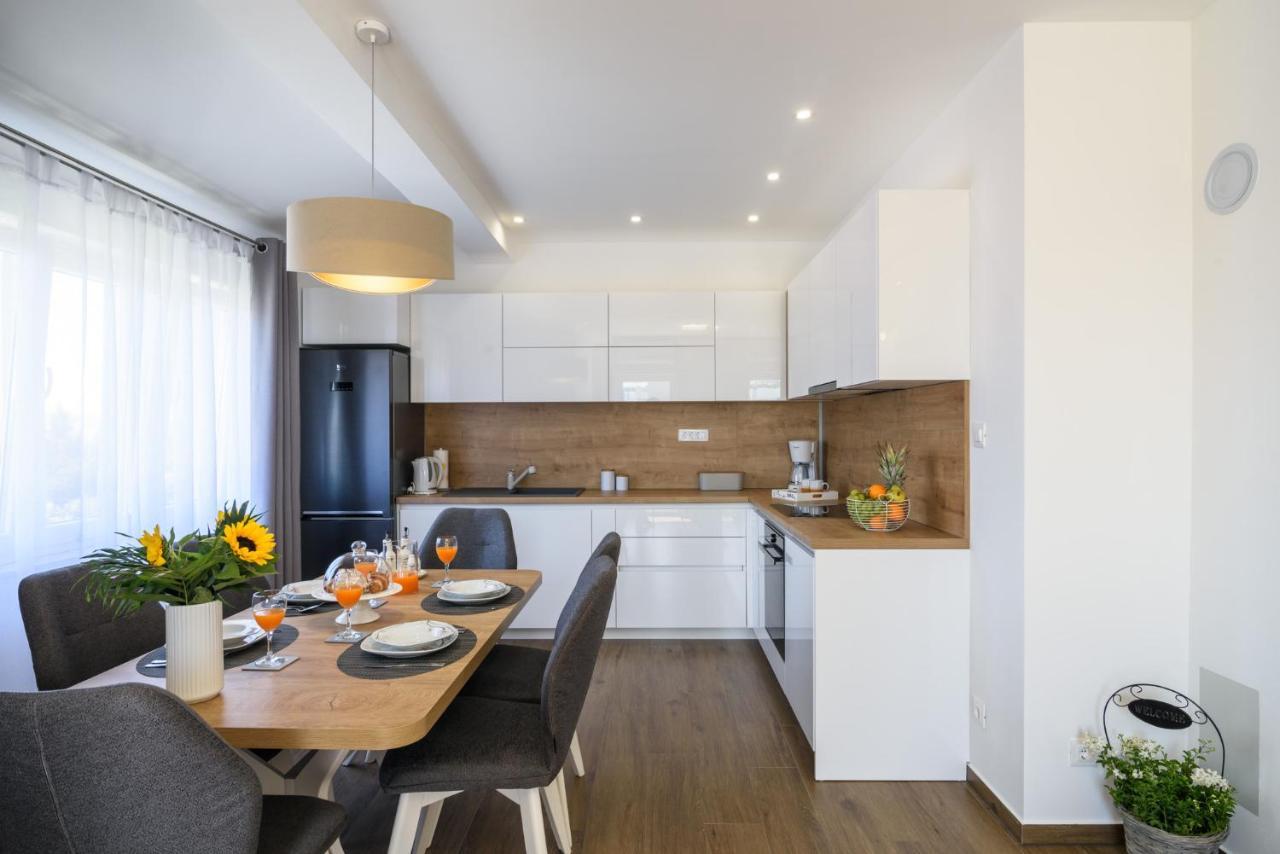 Apartment Silver Star Kaštela Buitenkant foto