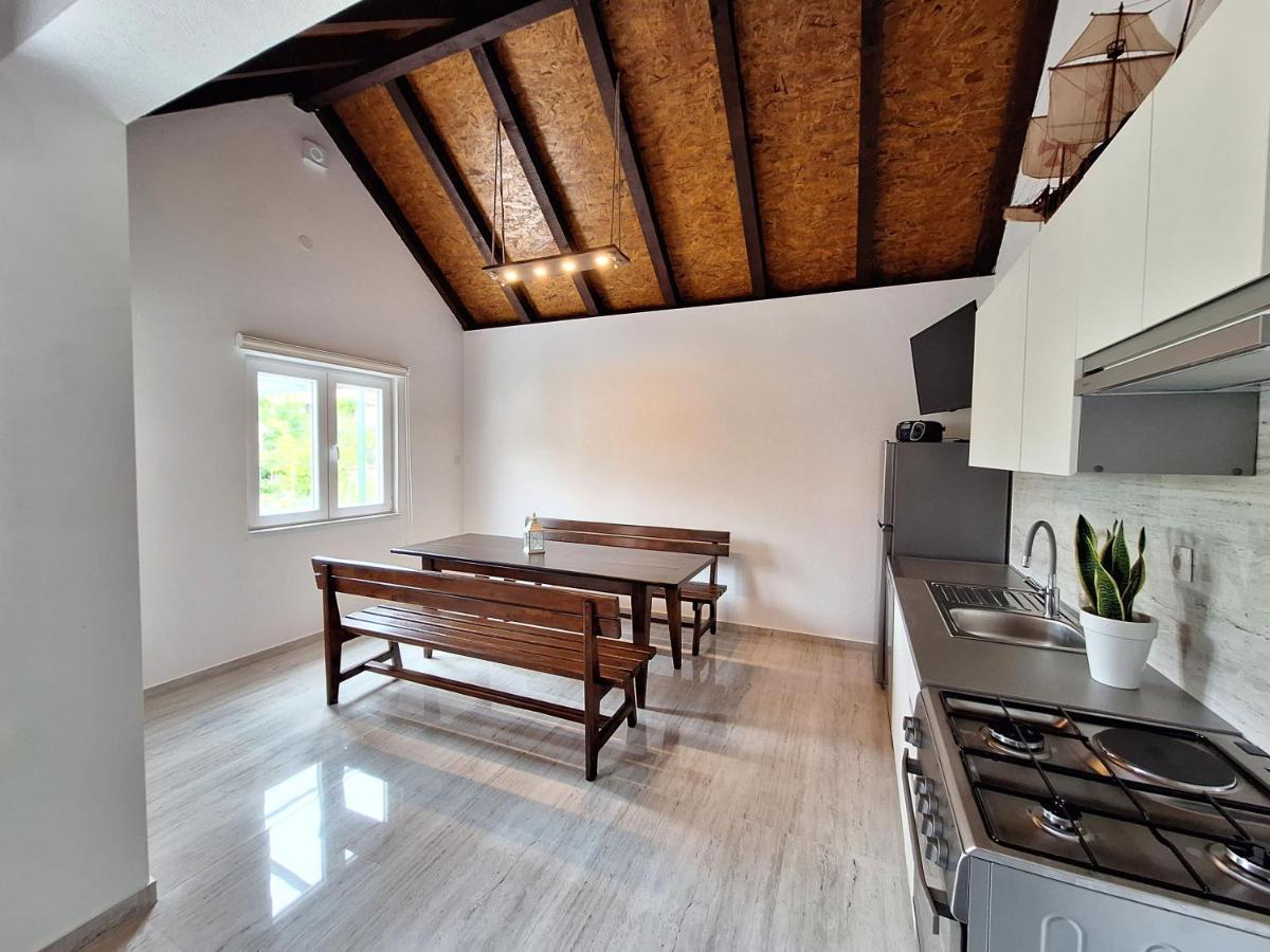 Apartment Silver Star Kaštela Buitenkant foto